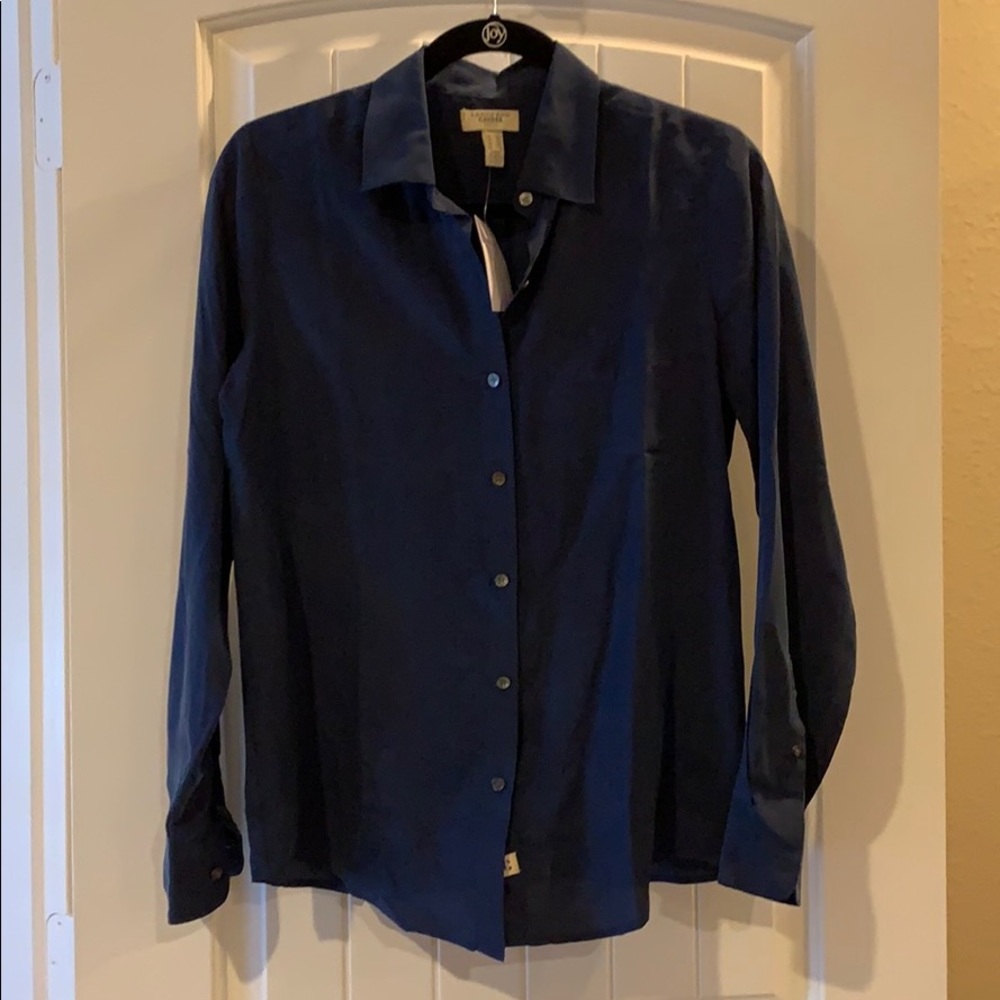 NWT Lands End Canvas 100% silk button up blouse